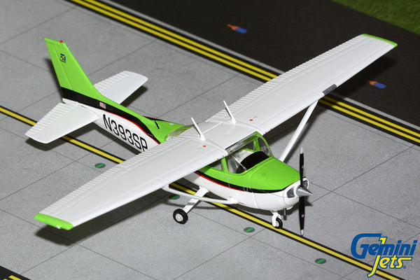GeminiJets 1:72 Cirrus Aviation Cessna 172S Skyhawk N393SP