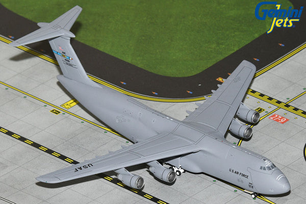 GeminiJets 1:400 Air Force C-5M Super Galaxy 84 0061 (Dover