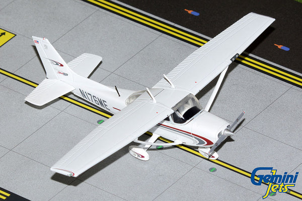 強化 Gemini General aviation 1/72 Cessna 172S Skyhawk SP Sportys Acad ミニカー 