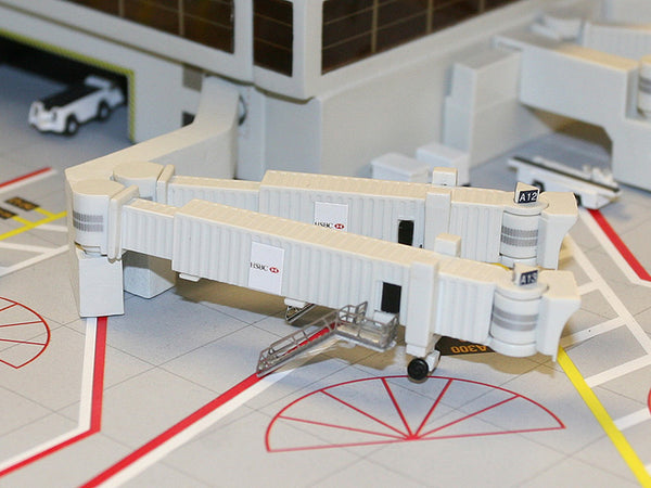 GeminiJets 1:400 Widebody Double Jet Bridges (Set of 3) GJARBRDG2