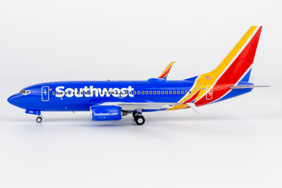NG Models 1:200 Southwest Airlines Boeing 737-700/w (heart livery w/ scimitar winglets) N922WN 05022