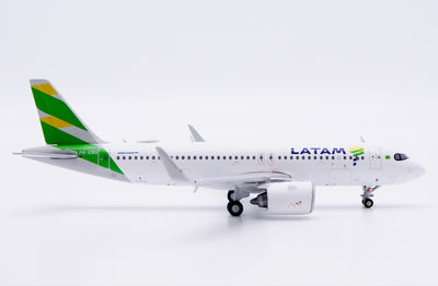 JC Wings 1:400 Latam Airbus A320neo "Brazil Flag" PR-XBG XX402010