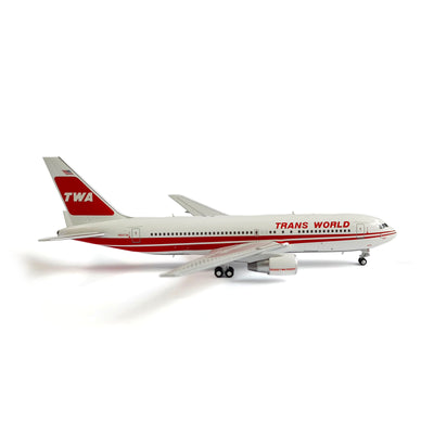 V1 Models 1:400 TWA - Trans World Airlines Boeing 767-200ER N601TW 400005 PRE-ORDER