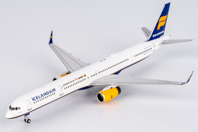 NG Models 1:400 Icelandair Boeing 757-300/w TF-FIX (Old livery, fly Khiva) 45007