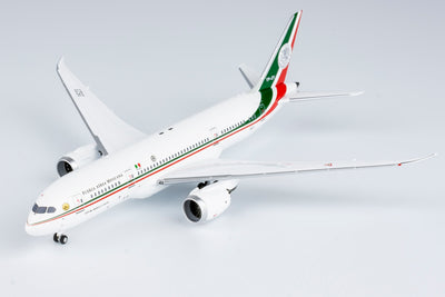 NG Models 1:400 Mexico - Air Force Boeing 787-8 Dreamliner TP-01 59022