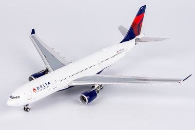 NG Models 1:400 Delta Air Lines Airbus A330-200 N857NW 61096