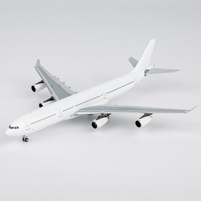 NG Models 1:400 Blank Model Airbus A340-300 65000