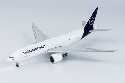 NG Models 1:400 Lufthansa Cargo Boeing 777F "Konnichiwa Japan" D-ALFF 72003