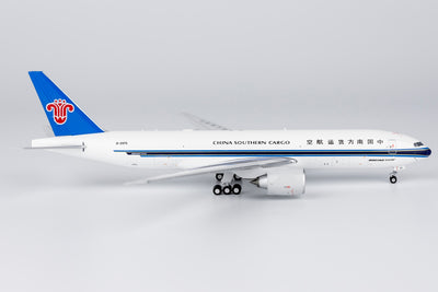 NG Models 1:400 China Southern Cargo Boeing 777-200F B-2075 (Revised Titles) 72018