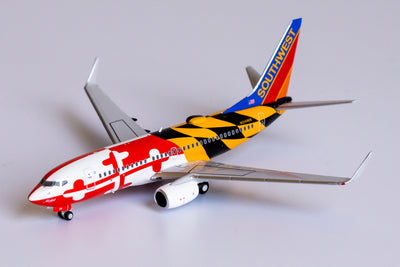 NG Models 1:400 Southwest Airlines Boeing 737-700/w N214WN "Maryland One Livery, Canyon Blue Tail" 77006