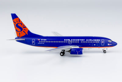 NG Models 1:400 Sun Country Airlines 737-700 N713SY (Delivery Colors) 77011