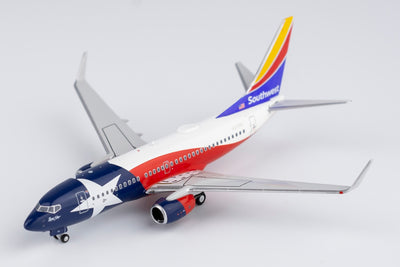 NG Models 1:400 Southwest Airlines Boeing 737-700/w N931WN (Lone Star One) 77013
