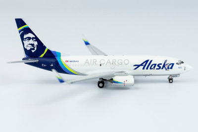 NG Models 1:400 Alaska Airlines Cargo 737-700/w N625AS 77018