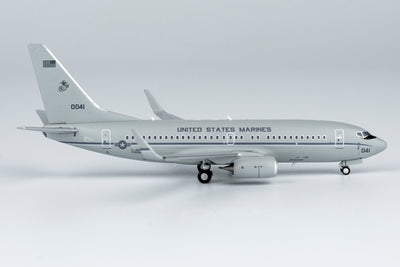 NG Models 1:400 USMC Boeing C-40A Clipper (737-7AFC)/w 170041 (1st C-40A for VMR-1 "Roadrunners") 77046