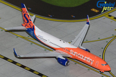 GeminiJets 1:400 Sun Country Boeing 737-900ER N904SY (Final Livery) GJSCX2407