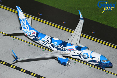 GeminiJets 1:200 Alaska Airlines Boeing 737-800 N559AS “Xáat Kwáani” (Salmon People, Upgraded Stand) G2ASA1246
