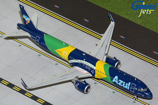 Modello Aereo GeminiJets Airbus A321neo Azul - Scala 1:200 PR-YJE - Foto 9