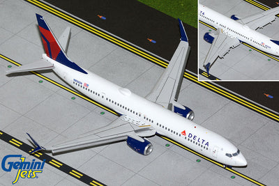GeminiJets 1:200 Delta Air Lines Boeing 737-900ER N856DN (Flaps Down) G2DAL1115F