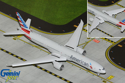 GeminiJets 1:400 American Airlines Boeing 777-300ER N722AN (flaps down) GJAAL2303F