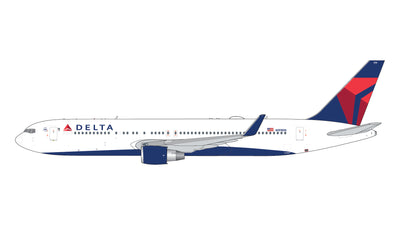 GeminiJets 1:400 Delta Air Lines Boeing 767-300ER(W) N199DN GJDAL2363