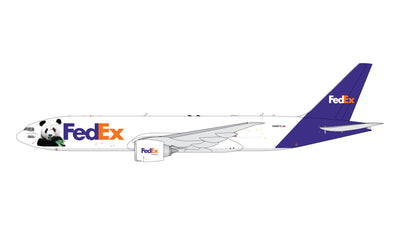 GeminiJets 1:400 FedEx Express Boeing 777F N886FD "Panda Express" GJFDX2263