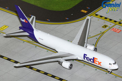 GeminiJets 1:400 FedEx Boeing 767-300ERF N144FE (revised livery) GJFDX2311