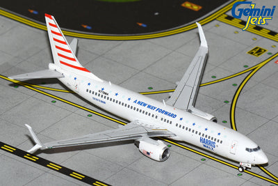 GeminiJets 1:400 Harris-Walz Campaign Boeing 737-800(WL) N778MA (KaiserAir) GJKAI2322