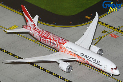 GeminiJets 1:400 Qantas Airways Boeing 787-9 Dreamliner VH-ZND "Yam Dreaming" GJQFA2385