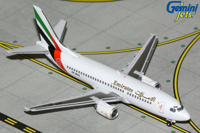 GeminiJets 1:400 Emirates Boeing 737-300 AP-BCD (1980s livery) GJUAE2232