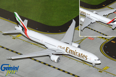 GeminiJets 1:400 Emirates Boeing 777-300ER A6-EQH (flaps down) GJUAE2318F