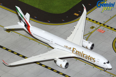 GeminiJets 1:400 Emirates A350-900 A6-EXB (new livery) GJUAE2330