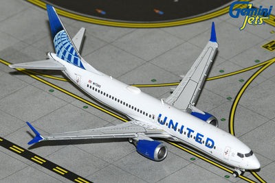 GeminiJets 1:400 United Airlines B737 MAX 8 N17265 GJUAL2225