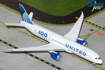 GeminiJets 1:400 United Airlines Boeing 787-9 Dreamliner N61101 "100 Years" GJUAL2228