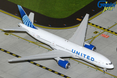 GeminiJets 1:400 United Airlines Boeing 777-200ER N798UA GJUAL2230