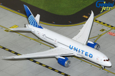 GeminiJets 1:400 United Airlines Boeing 787-8 Dreamliner N26902 (current livery) GJUAL2329
