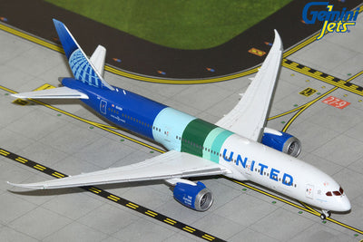 GeminiJets 1:400 United Airlines Boeing 787-9 Dreamliner N24988 "The Future is SAF" GJUAL2333