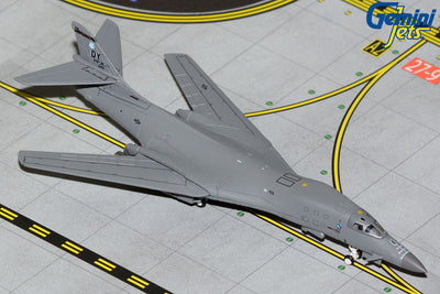 GeminiJets 1:400 USAF Rockwell B-1B Lancer 86-0140 "Desperados" (Dyess AFB) GMUSA125