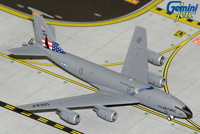 GeminiJets 1:400 U.S. Air Force Boeing KC-135R Stratotanker 61-0266 (Kansas ANG) GMUSA129