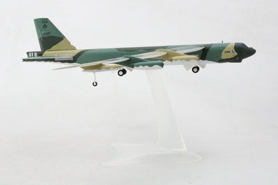 Herpa 1:200 USAF Boeing B-52G Stratofortress 596th BS, Operation Secret Squirrel HE572767