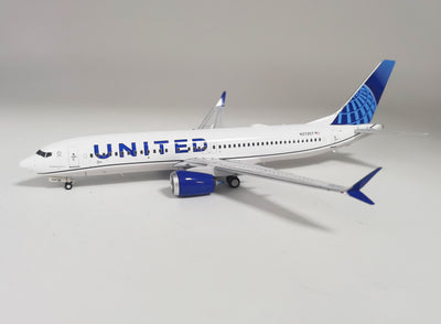 Inflight200 1:200 United Airlines Boeing 737-8 MAX N37257 w/ Stand IF738MUA1022