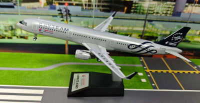 Inflight200 1:200 China Eastern Airlines Airbus A321-211 B-8976 (SkyTeam) KJ-A321-198 PRE-ORDER