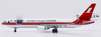 JC Wings 1:200 Shanghai Airlines Cargo McDonnell Douglas MD-11F B-2178 (Interactive Series) KJ-M11F-153 PRE-ORDER