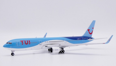 JC Wings 1:400 TUI Airways Boeing 767-300ER G-OBYF LH4TOM372