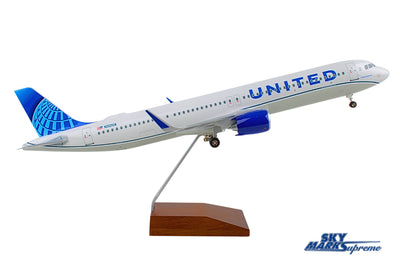Skymarks Supreme 1:100 United Airlines Airbus A321neo N321UA SKR8430