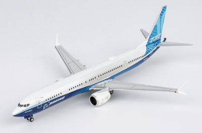 NG Models 1:400 House Boeing 737 MAX 10 N27752 90005
