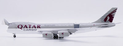 JC Wings 1:400 Qatar Airways Cargo Boeing 747-8F A7-BGB (Interactive Series) XX40161C PRE-ORDER