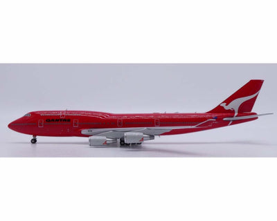 JC Wings 1:400 Qantas Boeing 747-400 "All Red" (With Antenna) VH-OEJ XX40382