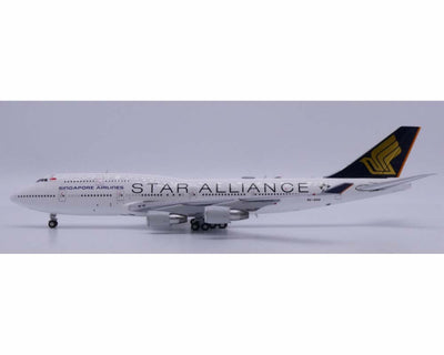 JC Wings 1:400 Singapore Airlines Boeing 747-400 "Star Alliance" (With Antenna) 9V-SPP XX40701