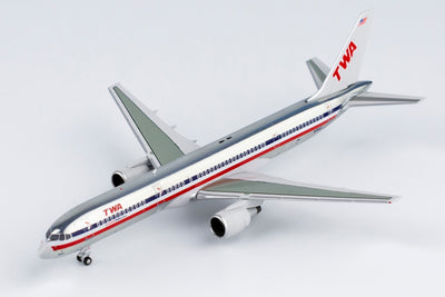 NG Models 1:400 TWA Airlines 757-200 N704X (American Airlines hybrid livery) 53195