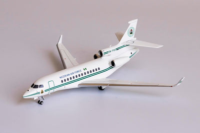 NG Models 1:200 Nigerian Air Force Dassault Falcon 7X 5N-FGV 71007